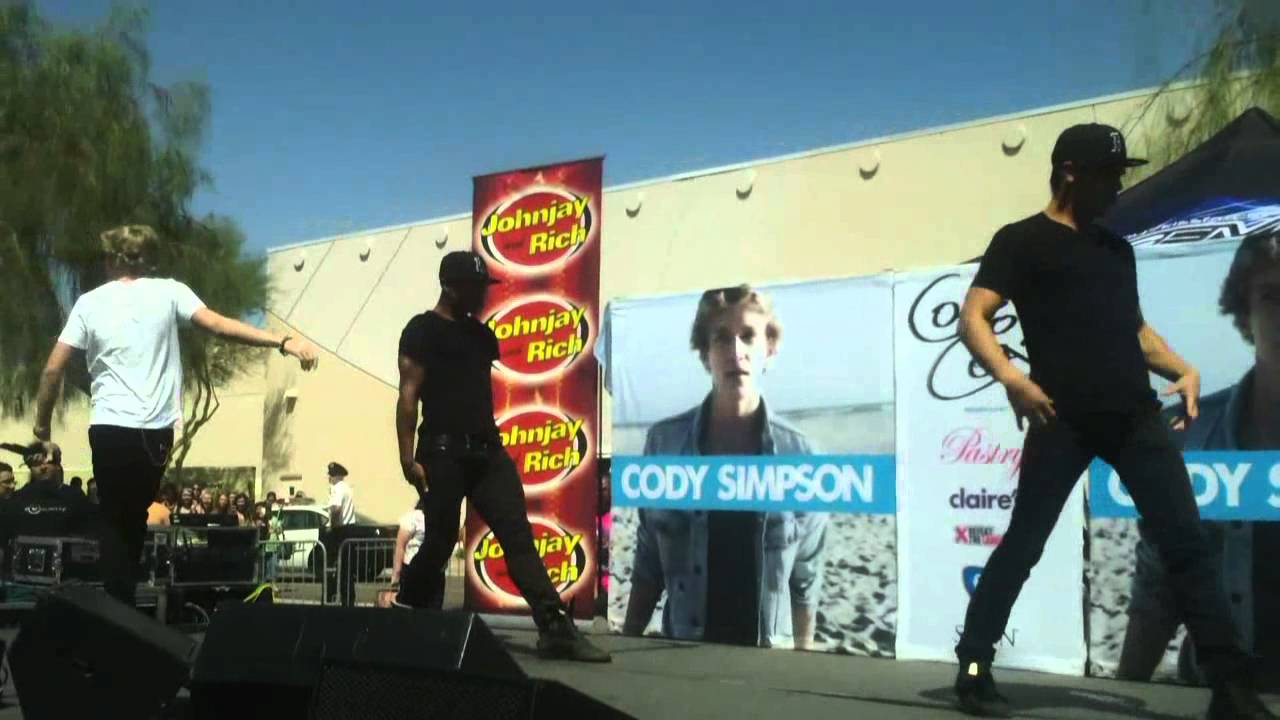 Cody Simpson - All Day - LIVE with KISS FM at AZ Mills