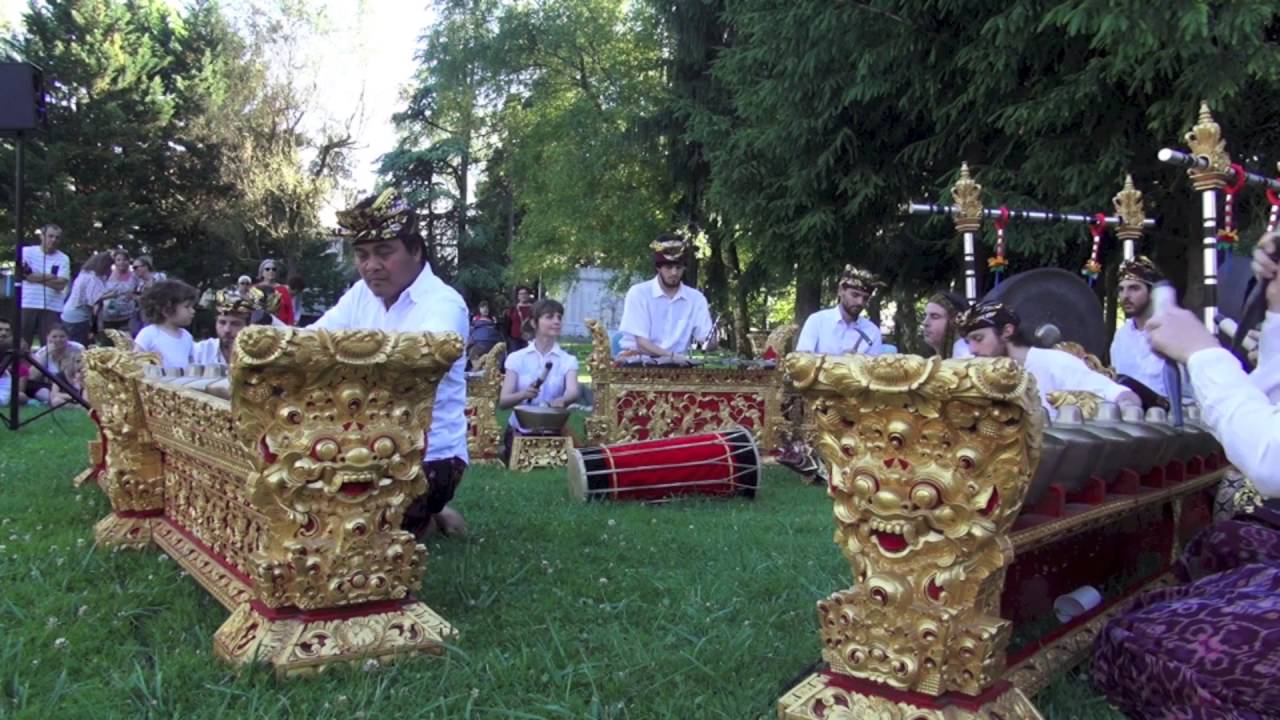 Ciaaattt...Fete de la musique in Voiron  - Puspa Warna Perancis