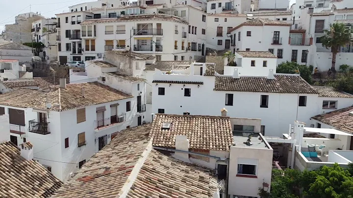 Town house for sale in the historic old town of Altea