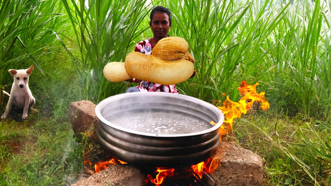 Goat Intestine Gravy Recipe | Aattu Kudal Kuzhambu | Boti Curry