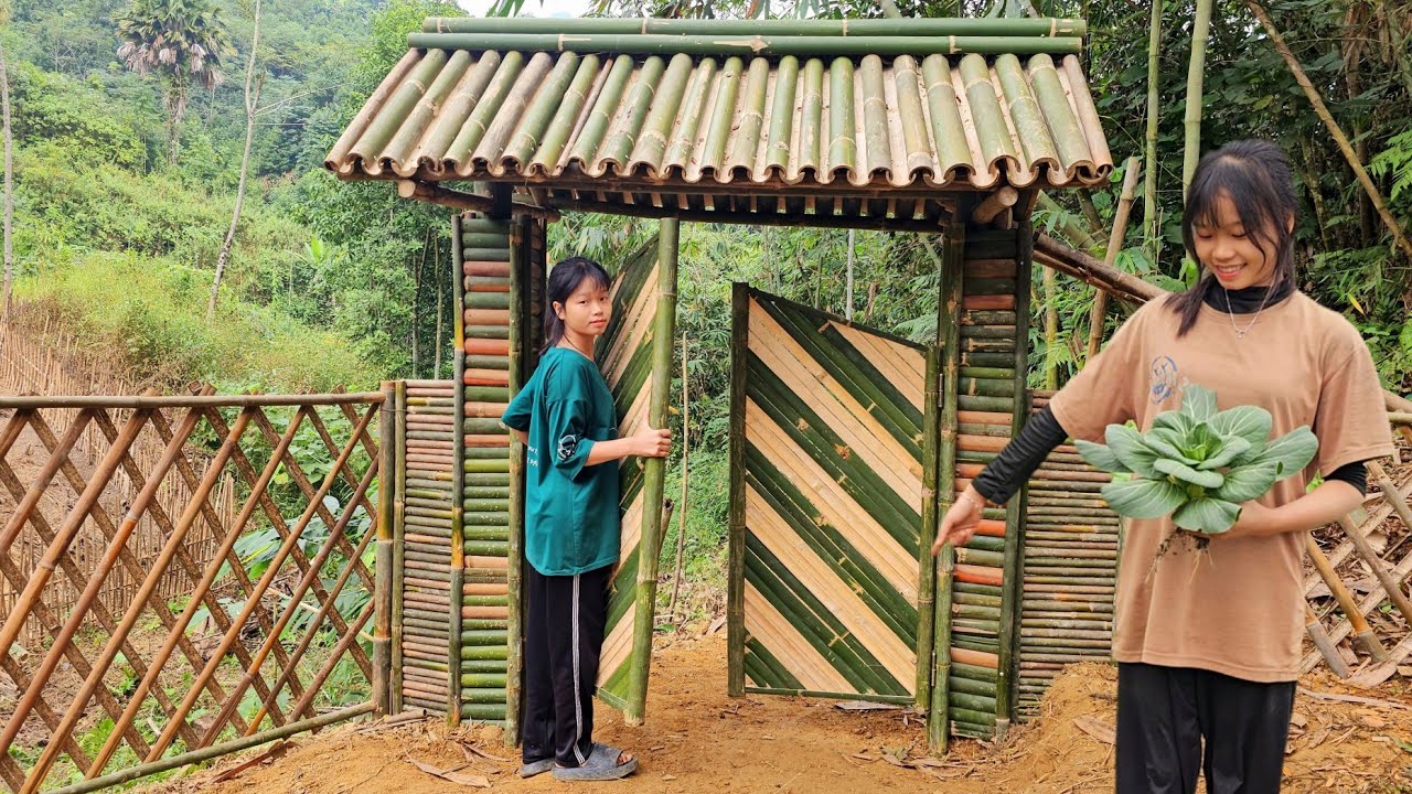 TIMELAPSE: 110 Days The girl alone built solid structures from bamboo ...