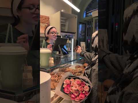 LONDON'S MOST FAMOUS CAFE - BLANK STREET COFFEE 🍵💕