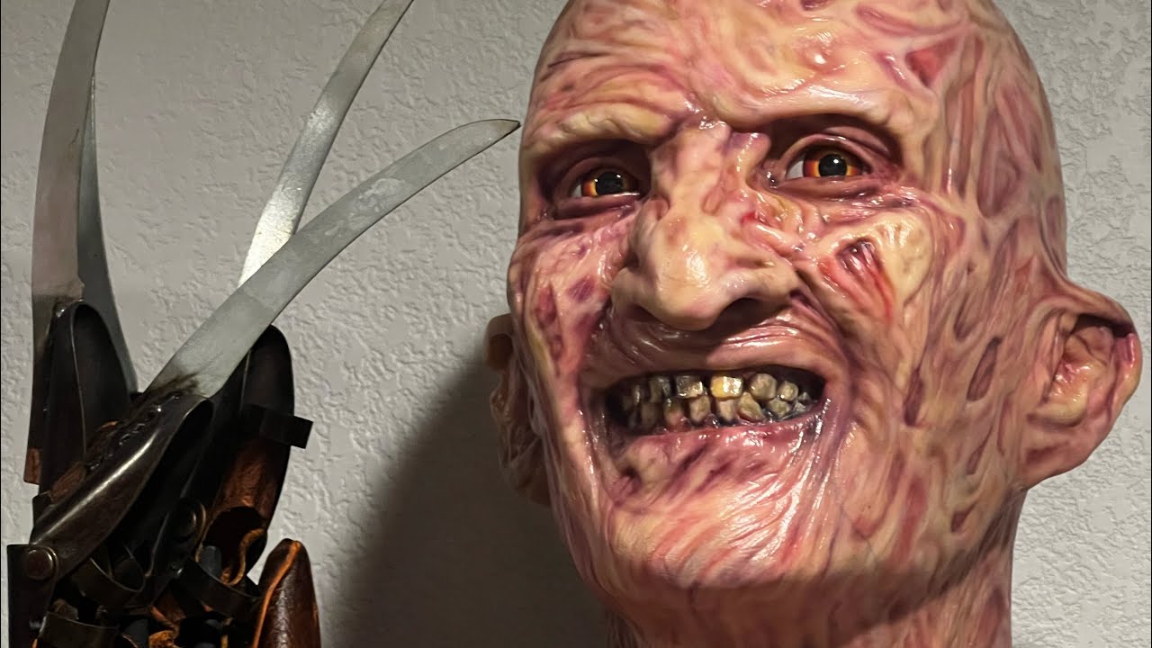 The Paul Bailey Freddy Bust (unboxing)