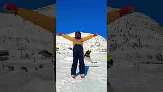 Skiing is fun 🤩 #skiing #trending #winter