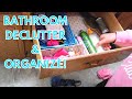 Bathroom Declutter &amp; Organize with me - Day 18 Spring Declutter Challenge