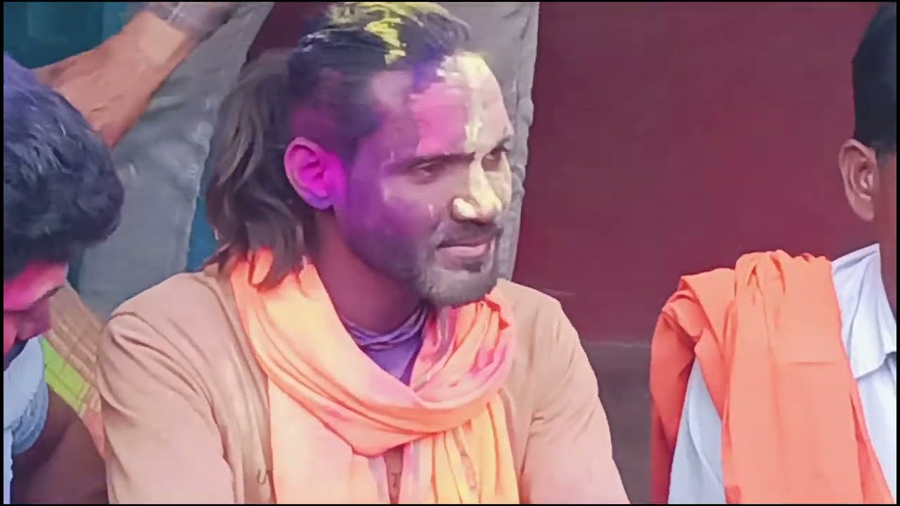 होली मैं फागौका आनंद कटरिया ग्राम मैं जय श्री राधे #mukesh #funnysong #dancemusic #song #funny 