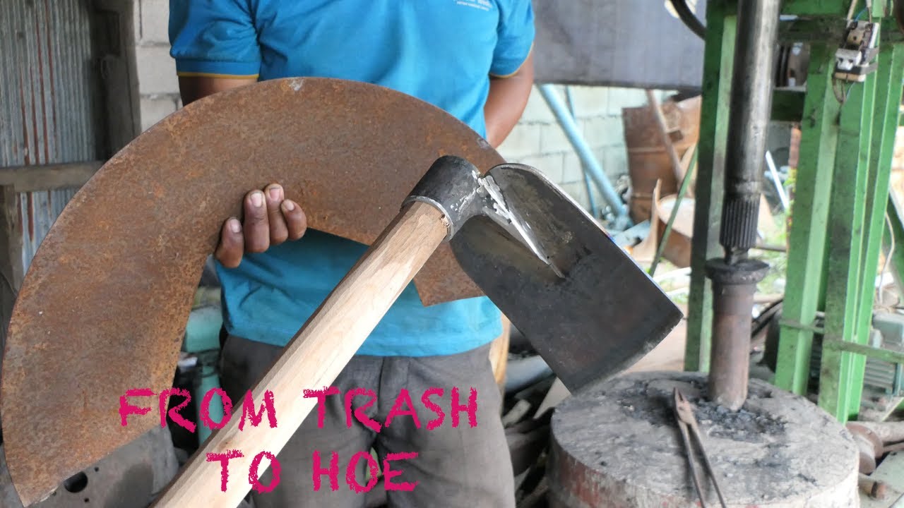 AN EASY WAY TO MAKE A HOE FROM TRASH
