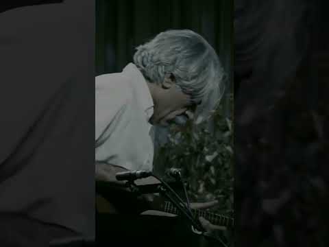 بداهه نوازی سه تار کیهان کلهر موسیقی برای روزگار نو بخشی از اجرا