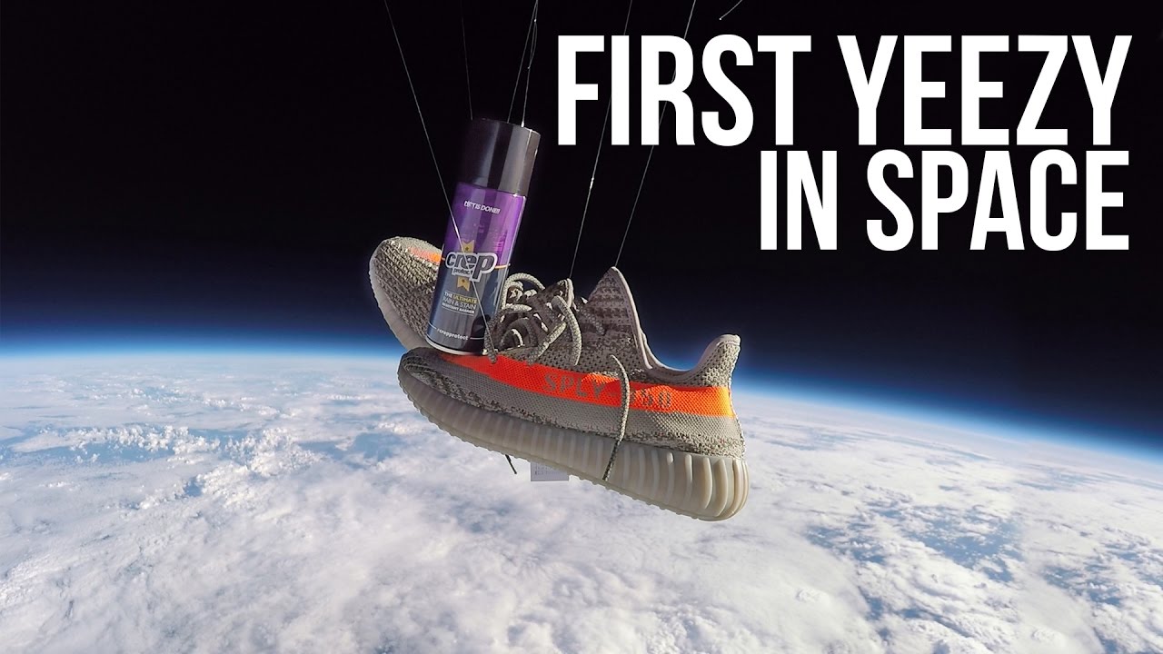 Adidas Yeezy Boost 350 v2 in space 