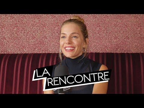 Vidéo: Comment Et Combien Gagne Sienna Miller