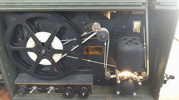 1943 U.S. Signal Corps morse code trainer