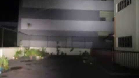 Emisar D4v2 (4x SST20 mixed tint) vs Lumintop FW3A (3x XPL-Hi NW, 10511 optic) face-off