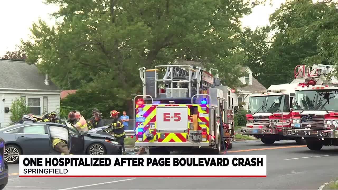1 transported to hospital, after vehicle crash in Springfield - YouTube
