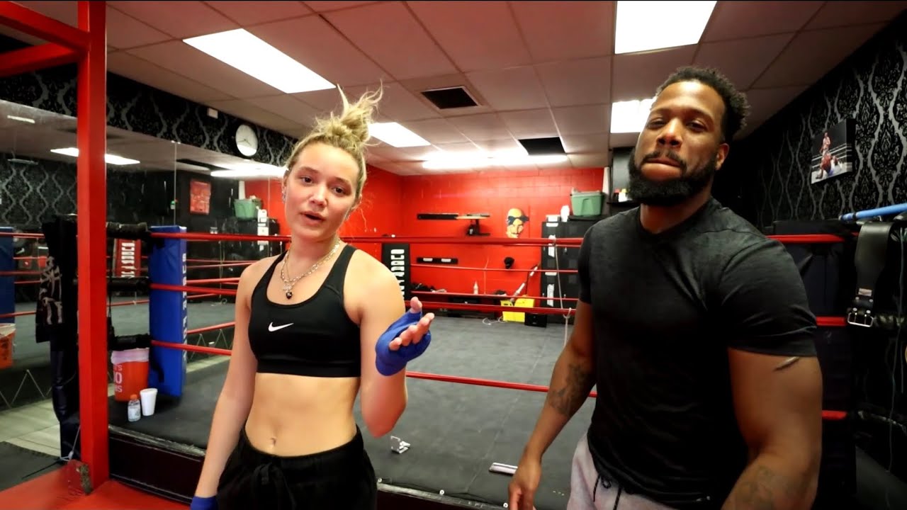 Teaching Olivia Ponton How To Box Training Influencers Ep 5 Youtube 