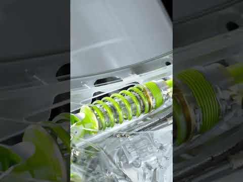 F1©-derived push rod front suspension.