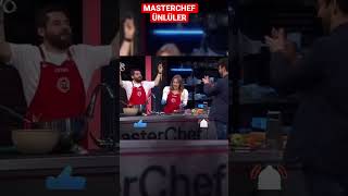 Masterchefde Ünlüler Yarişiyoreğlenceli̇ Anlar Şfet