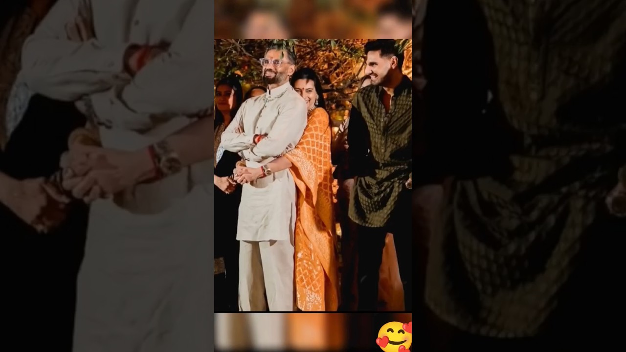 Sunil Shetty With His Wife mana daughter athiya son Ahan Shetty 💕 