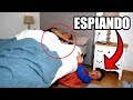 PASO LA NOCHE BAJO LA CAMA DE MIS PADRES Y LES ESPIO 24H