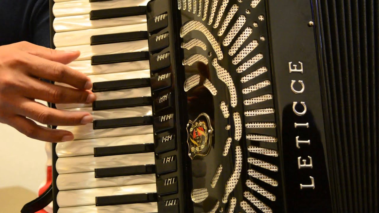 Video Aula Acordeon--Floriando a Cordiona.