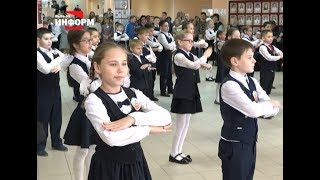 видео: 10 лет на «отлично»: 6 школа отмечает юбилей картинка: 10 лет на «отлично»: 6 школа отмечает юбилей
