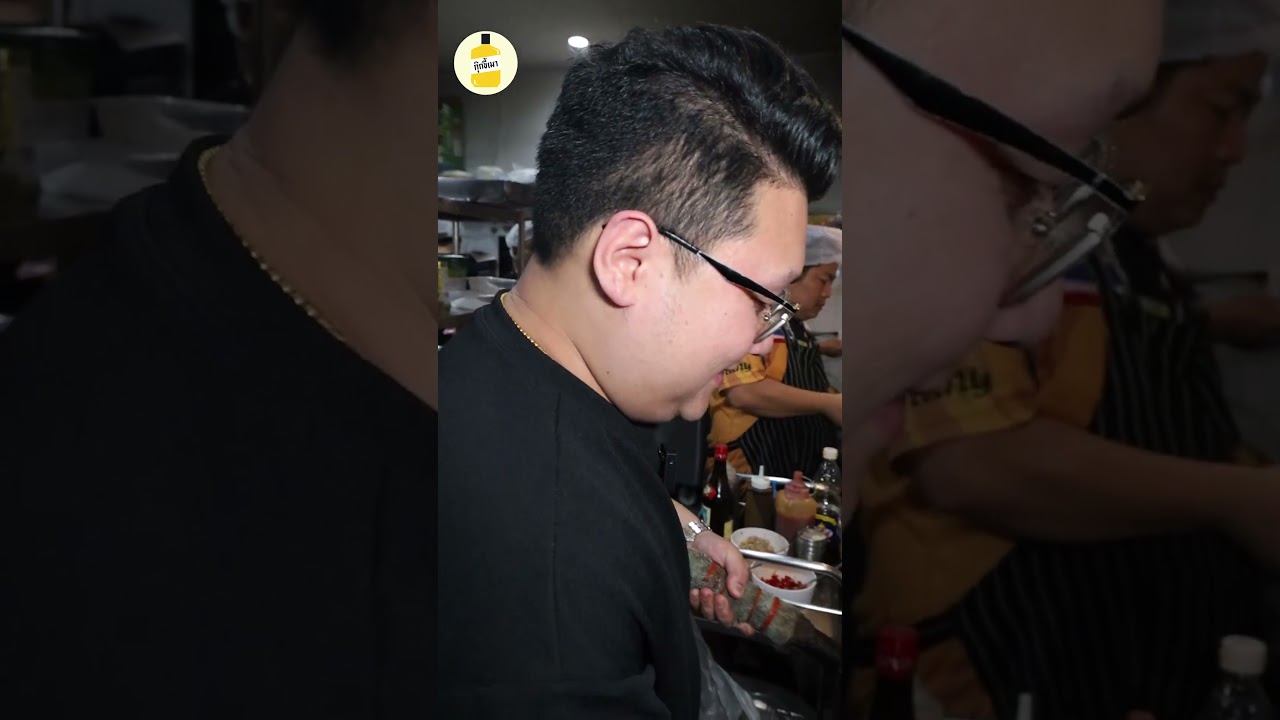 ผัดกะเพรากากหมู #กะเพรา #กุ๊กขี้เมา #กากหมู