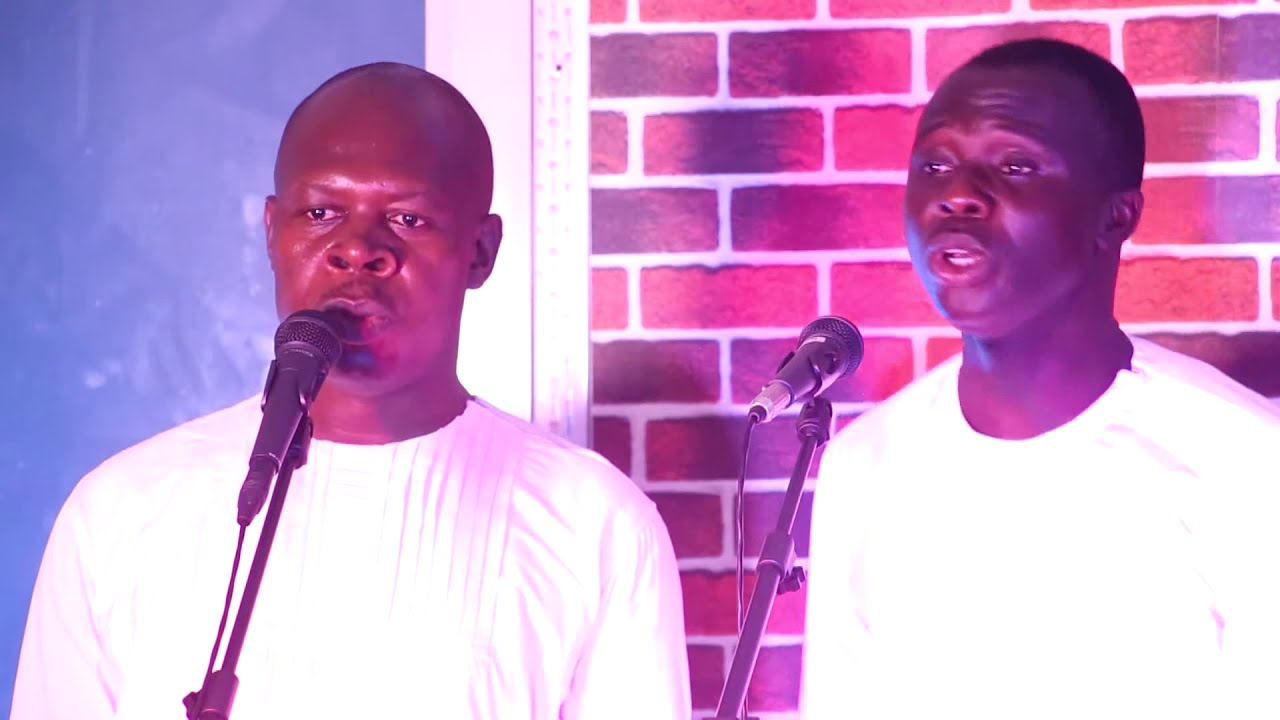 VESPA WITH THE ADVENT SINGERS LIVE FROM THE OPAREDAWURO STUDIO