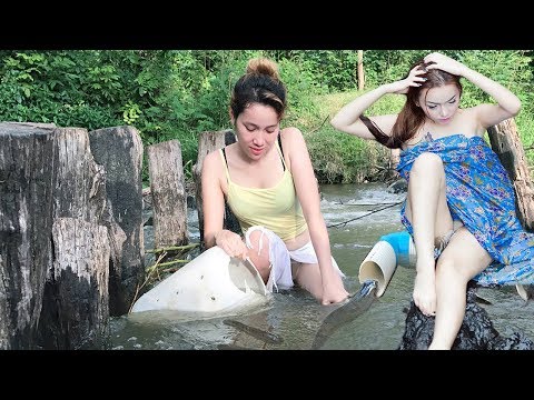 Top 10 Viral Traditional Fishing n Cooking Video 2017-Amazing Beautiful Girl Spear Fishing-Fish Trap