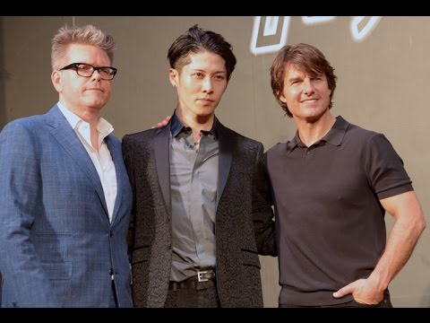 MIYAVIのギター演奏にトム・クルーズが賛辞、「M:I」ジャパンプレミア