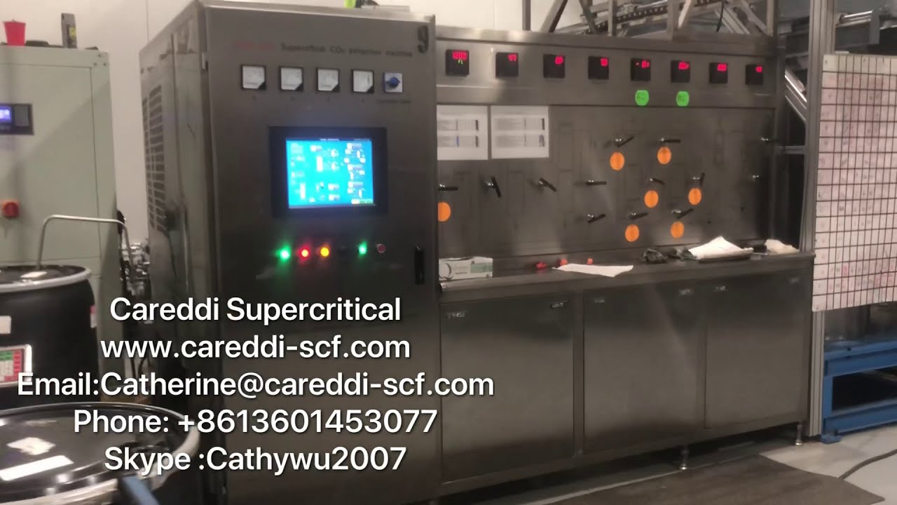 300L Supercritical co2 extraction machine running 24hour/day for CBD oil