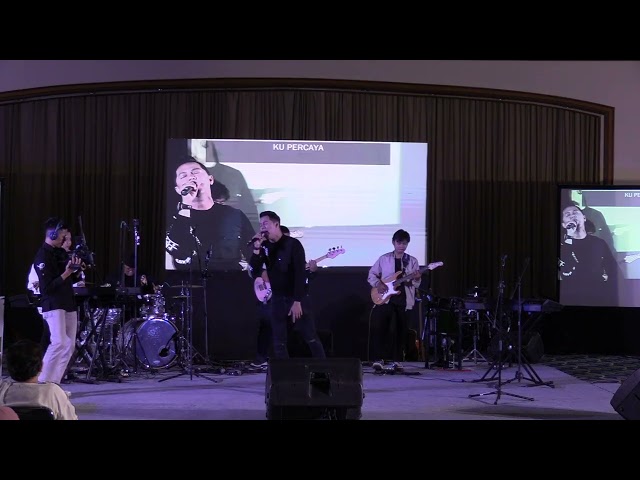 NDC Worship - Kupercaya JanjiMu | Michael Panjaitan | Cov. IWC class=