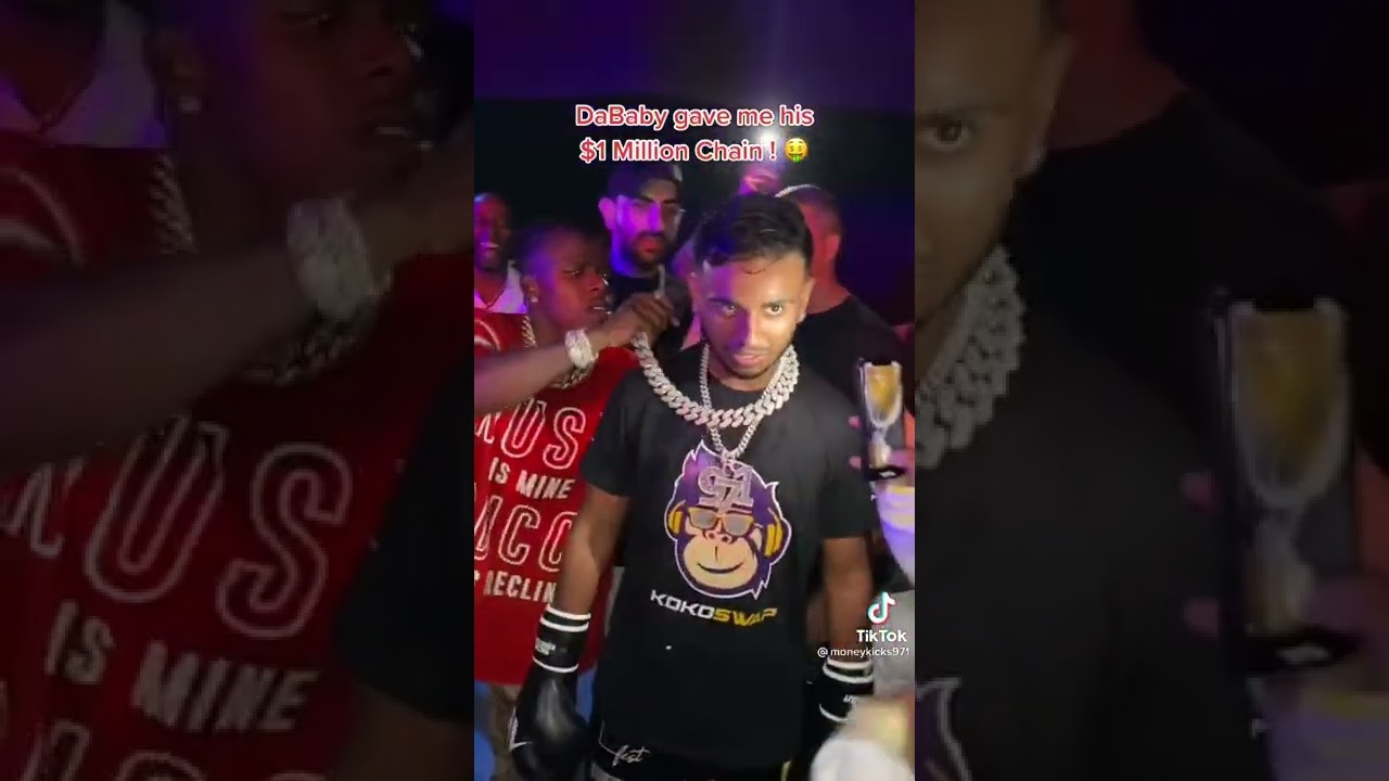 DaBaby gives fan a 1million dollar chain 🥶👑