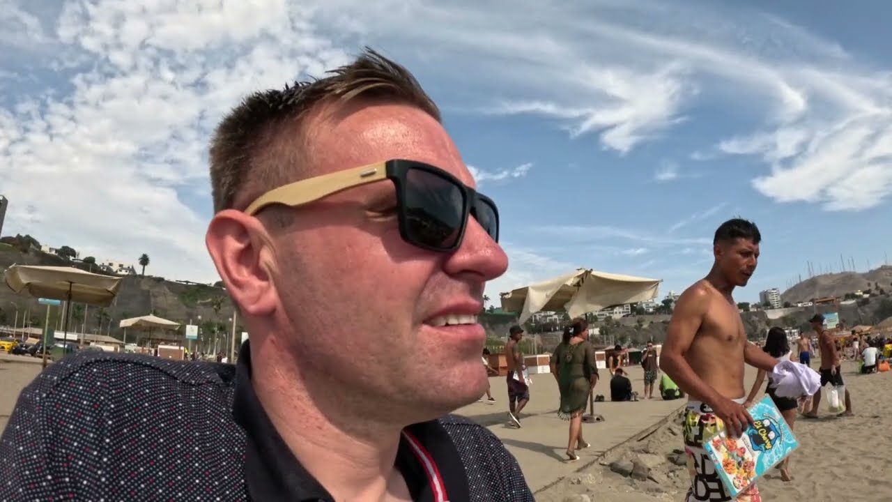 Let's explore Lima, Peru's most popular beach.Episode 40.