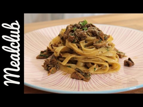 Video: Wie Man Papardelle Mit Steinpilzen Kocht