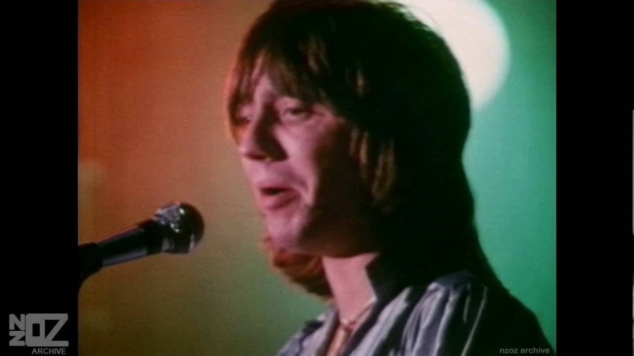 Stevie Wright - Black Eyed Bruiser (1975) - YouTube