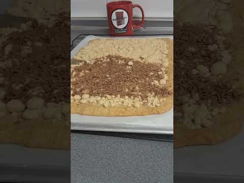 Coca de mollitas alicantina con chocolate #receta #postre