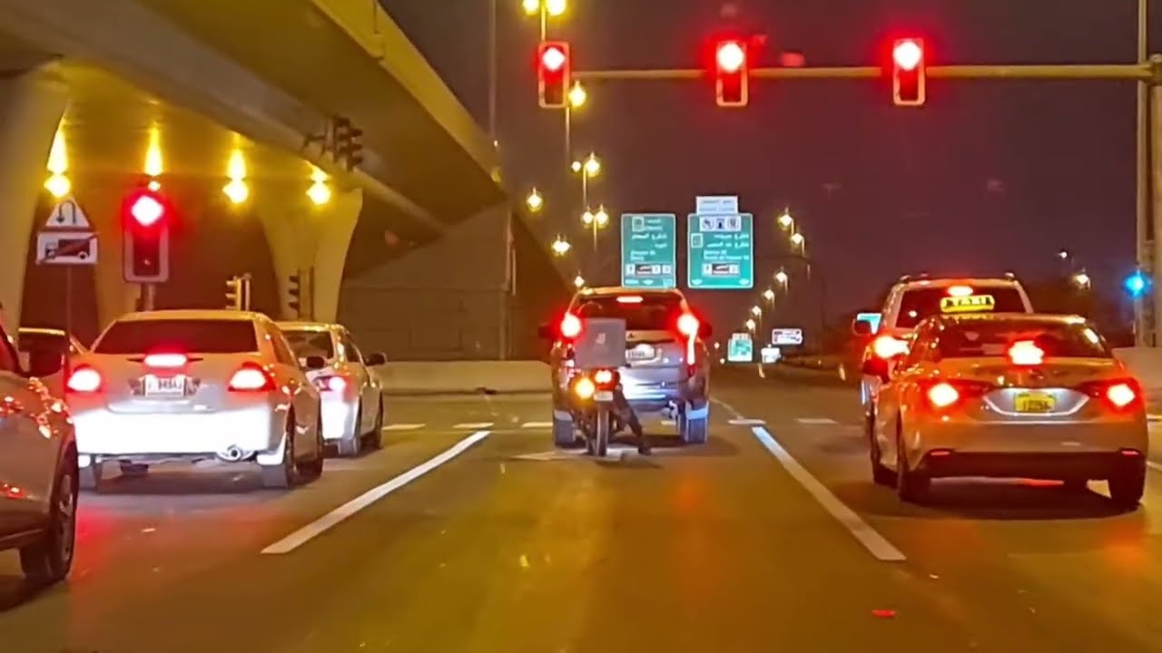 Dubai Street View I Al Rashidiya Neighborhood by Night I Dubai Travel