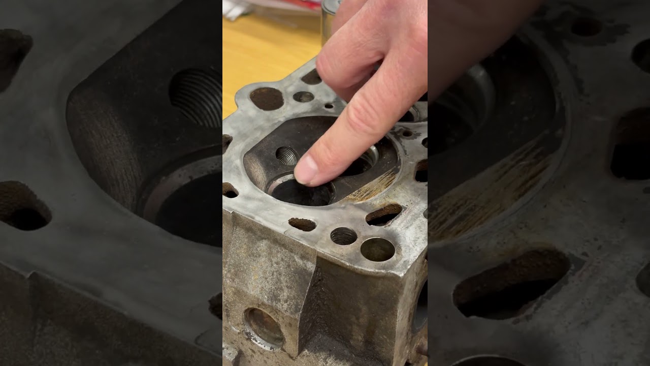 K.O. für Audi 100 5E Zylinderkopf | Redhead