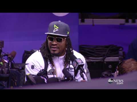 Marshawn Lynch's Bizarre Super Bowl Interview: 'I'm Just Here So I Won't Get Fined'