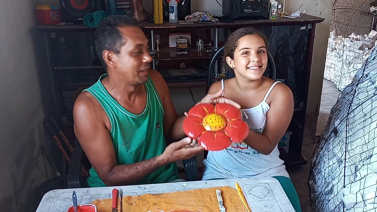 COMO FAZER UMA LINDA FLOR DE CIMENTO PARTE 2