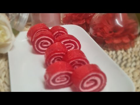 حلوة رولات جيلي بمكونين أسهل وصفة لجميع مناسبات 