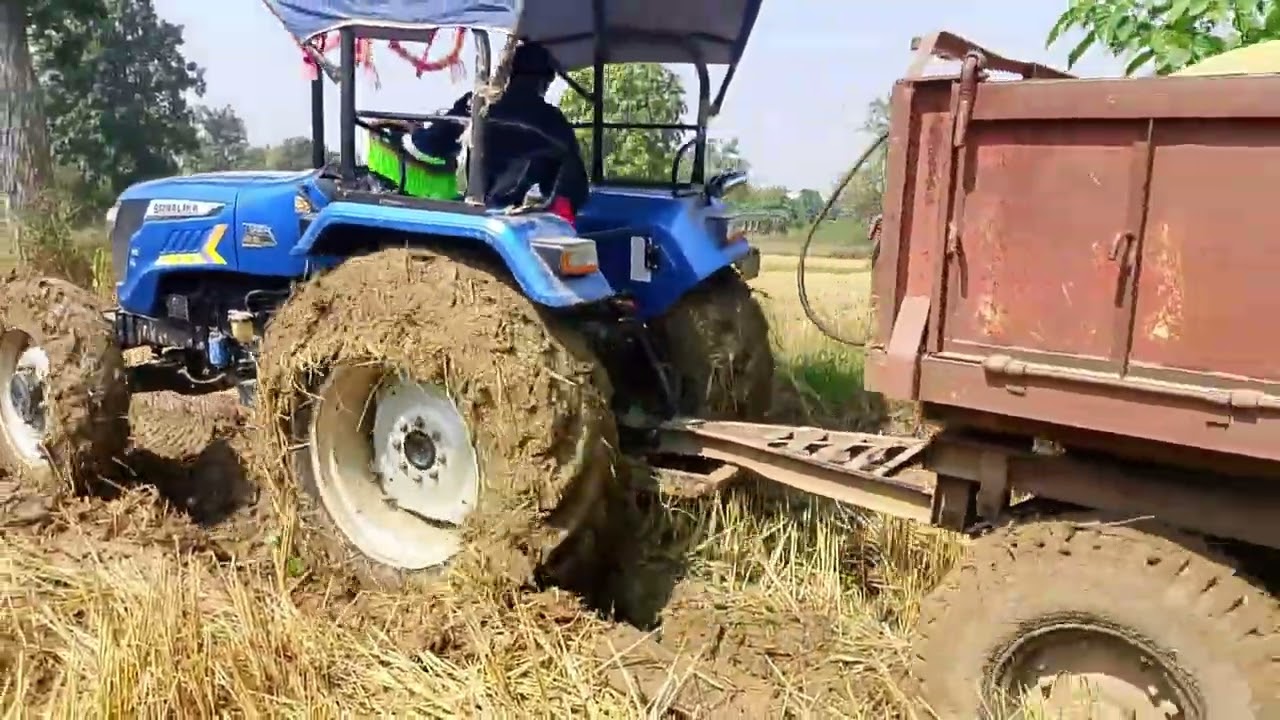 November 17, 2025#khet mein fasa trali