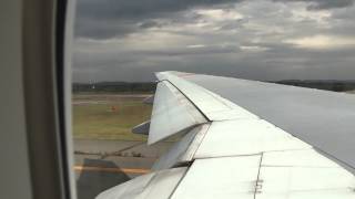 ANA機内・離陸の瞬間&雲の上