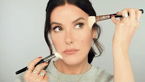 Bronzer vs Contour -  Seamless application for eve...