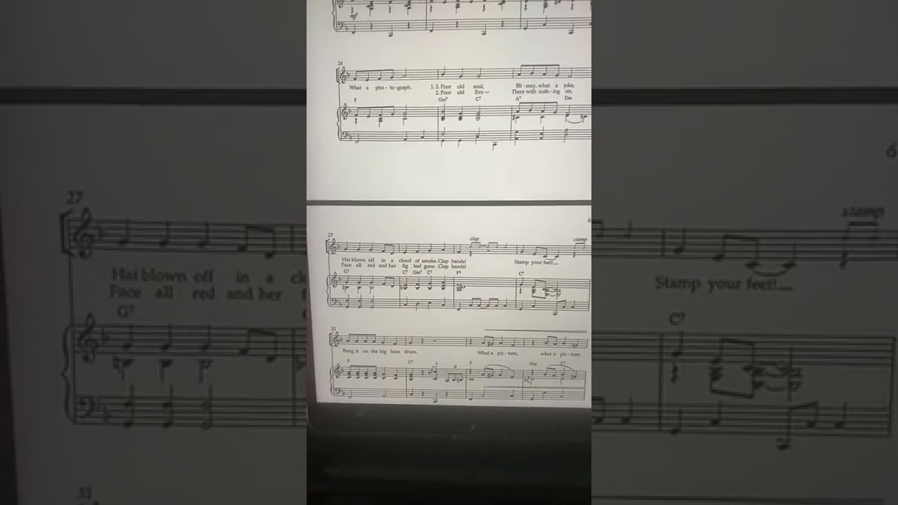 Flash bang wallop low voice voice and accompaniment