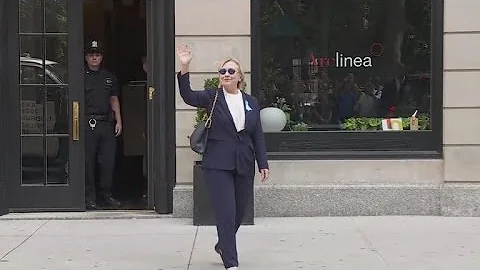 Hillary Clinton Lookalike Addresses Reports That C...