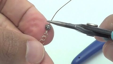 How to Wire Wrap a Bead on to a link chain - Jewelry Making Tutorials