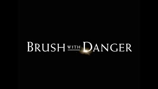 Voir Brush with Danger Trailer