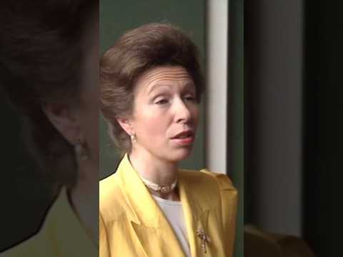 Princess Anne's witty response to a russian student. Moscow, 1990