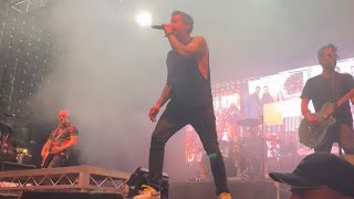 Download lagu Million Pictures of You (Live Perth 2024) Simple Plan