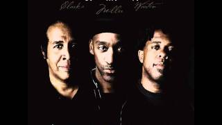 SMV: Stanley Clarke, Marcus Miller and Victor Wooten - Mongoose Walk chords